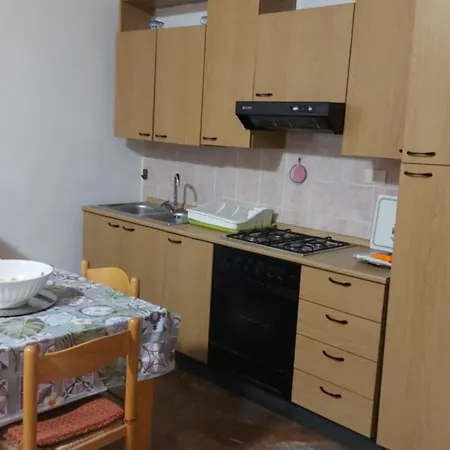 아파트 Casa Con Piscina E Tennis *