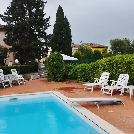Casa Con Piscina E Tennis Apartman